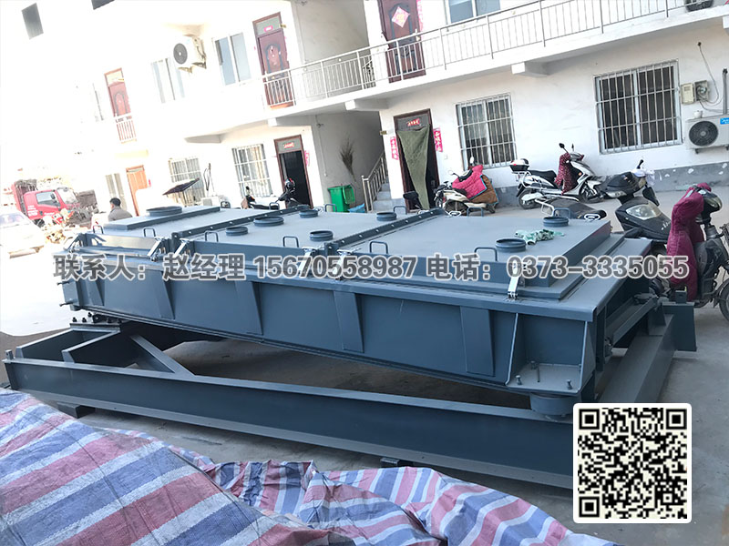 長沙胡經(jīng)理訂購的2040-3層平面回旋篩已發(fā)貨，請(qǐng)注意查收